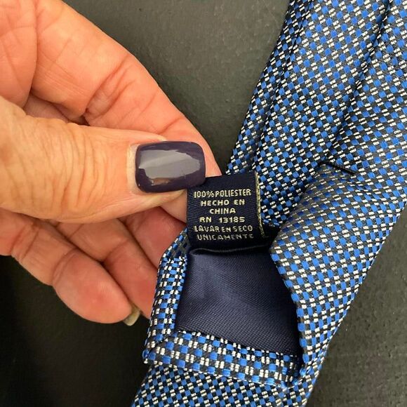 Lot of 3 Men's Neck Ties Dockers, Madison, Polo Silk Blue White Yellow - Picture 6 of 9